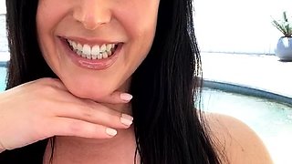 Masturbation close up Tamara big clit