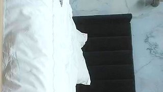 Amateur MILF Goes Hardcore Anal