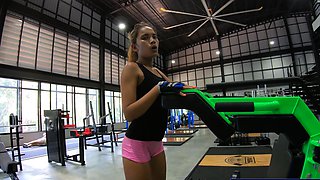 Butt workout in the gym for Thai girlfriend and sex at home