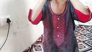 Step sister ko new dress dilwa kar jabar dasti pela