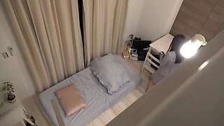 美人OLが帰宅後の生着替えを覗き見されて強引なカンチョーとイラマチオでM性解開放