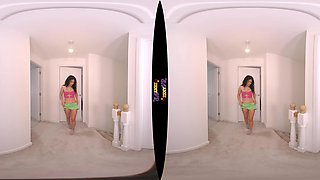 Fancy A Bit? featuring Chelsea Essex - ZexyVR