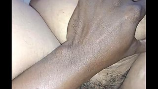 Desi Bhabhi First Time Creampie - Hot Indian Couple Fucking in HD