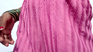 Hot tamil aunty on camera live video call sex