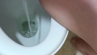 Dessperate Pissing
