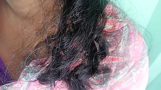 Married Mallu Aunty Showing Hot Structure Romance with Jasmine