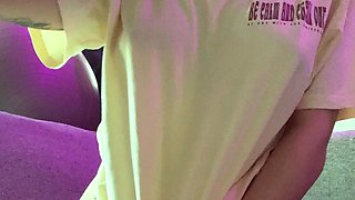 amateur amali2015 flashing ass on live webcam