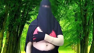 Bangladeshi Housewife