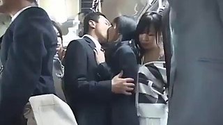 Seductive kiss: Blowjob, Asian  Japanese Porn