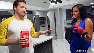 Dicking Around The Kitchen Chores With Kyle Mason, Sybil Stallone - Brazzers