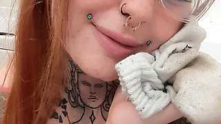 White Sweaty Trainer Socks/feet Review