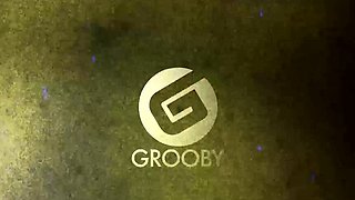 GROOBYGIRLS   All About Anie