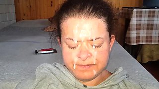 Cum fetish obsessed housewife rewarded with hot facial