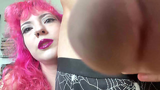 Giants Punish Tiny Man