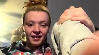 Masturbating amateur cums after solo fun