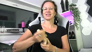Amateur MILF Annika Bond Gives Honest JOI & Dirty Talk to Jerk Off German Cock