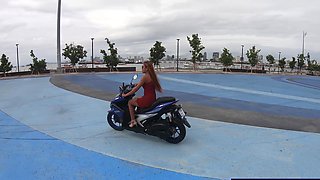 Big round ass Thai GF motobike ride and hardcore fuck at home