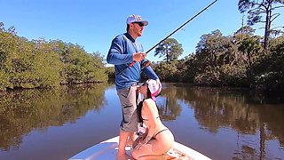 Big booty ass fetish amateurs get oral and suck cock