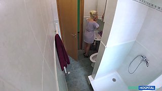 Fake polyclinic - therapists getting blowjobs and fiull xxx from patients