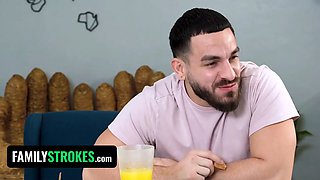 Sonnie doesn\u2019t pick up the slack around the palace and his stepmom and sister in law are sick of him