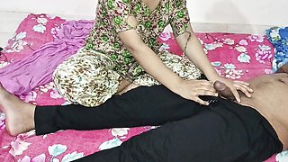 I Fucked My Housemaid She Was Cooking