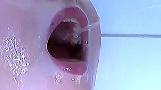 Ggg - Little Slut Swallows a Lot of Piss From Several Men!