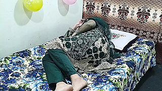 Desi Stepson Fucks Hot Muslim Stepmom - Homemade Taboo Sex