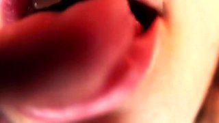AftynRose ASMR Before Bed Kisses Video