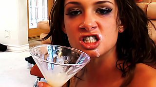Tory Lane's Holes Destroyed in Extreme Gangbang
