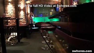 Cheap strip slut gives sloppy bareback blowjob and deepthroat