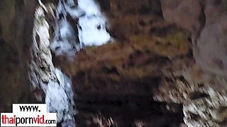 Nasty amateur porn Thai mom humped in a cave
