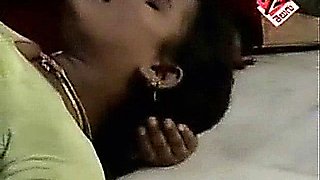 mazee serial hot tamil aunty seduced by servant