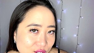 Adorable Japanese teen Izumi Koizumis pussy toyed until