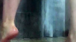 Romy Feet aka romyfeet OnlyFans - Tu viens me mater sous la