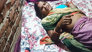 Desi Village bhabhi home made real sex