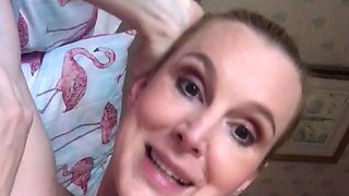 Blonde emo amateur solo masturbation