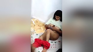 Sexy Desi Girl Shows Her Boobs And Pussy To Lover On Vc Capture In Hidden Cam