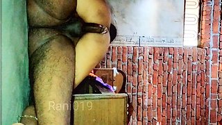 Desi Bhabhi called her brother-in-law to her house on the pretext of having food and started fucking him