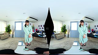 amateur asian flowerr flashing boobs on live webcam