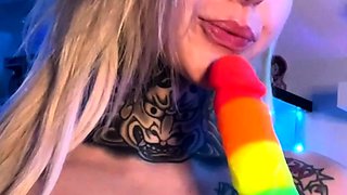 Blonde tight pussy babe solo toy fun in glamour masturbation