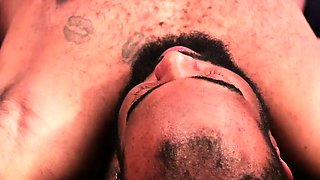 Amateur CFNM babes gives BJ to guy
