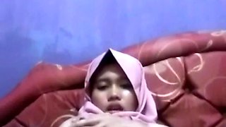 Big Milk Jilbab Colmek
