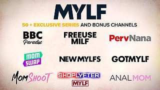 Freeuse milf - Big Tits milf and super-sexy hot stunner pleased and comforted heartbroken guy