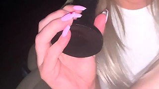 Big boob brunette masturbates on webcam