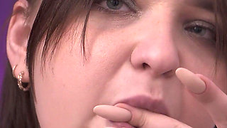 Twerking Naked Big Booty with Blowjob Dildo with Cum