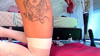 Blonde emo amateur solo masturbation