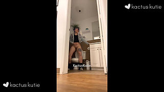 April 2023 Pee Compilation