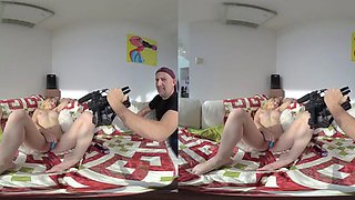 Strippin : Amateur, Babe  Blonde VR Porn