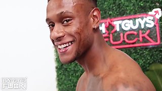 Melody Foxx - Black Super Model Fucks Big Titty Teen 18+. Hot Sex