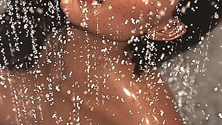 Whispers of Desire - V0.25 - Sarah Pleasured Herself During Her Shower